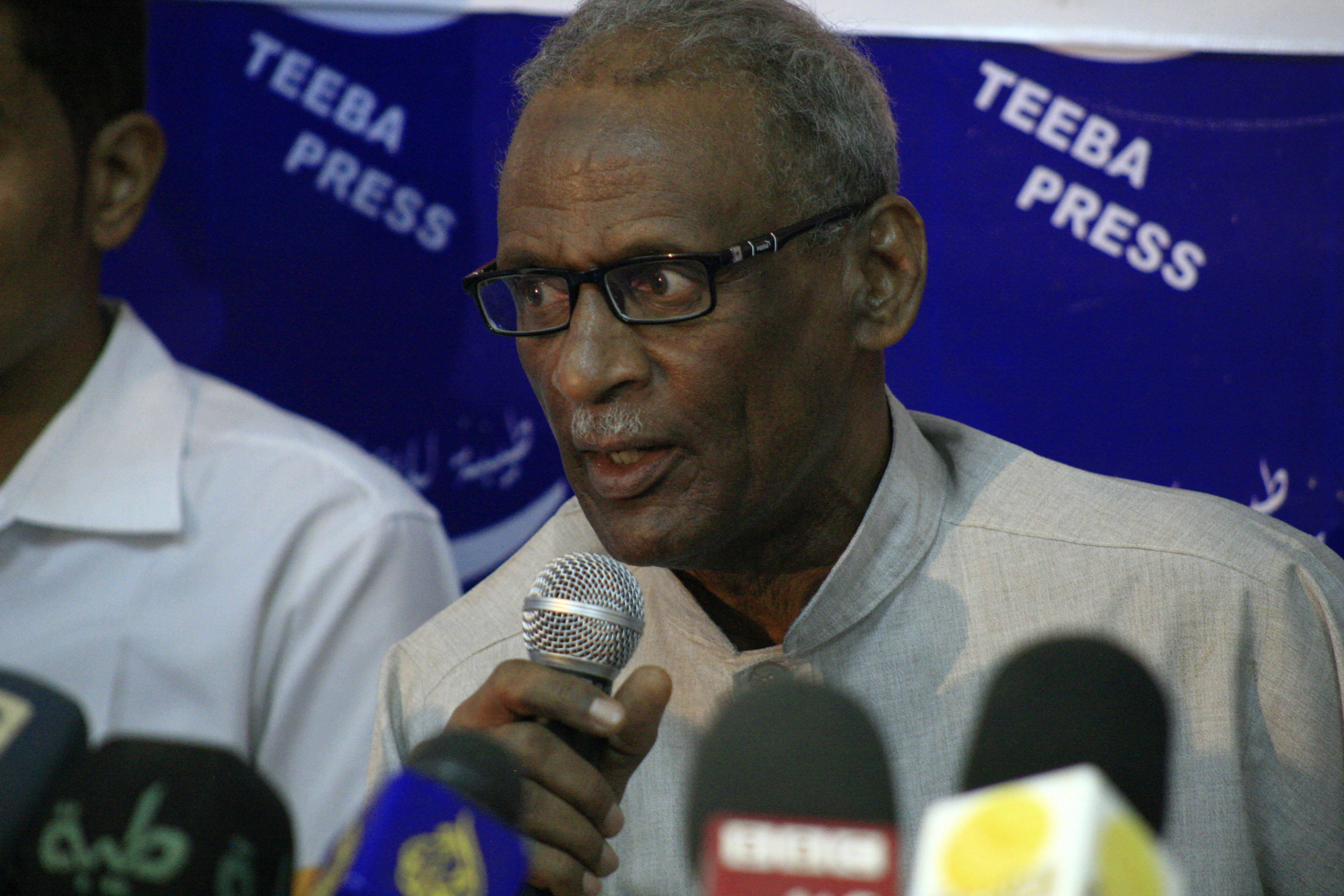 Mohamed Youssef Ahmed al-Mustafa leader of the Sudanese Professionals Association speaks during a press conference in the capital Khartoum (AFP)