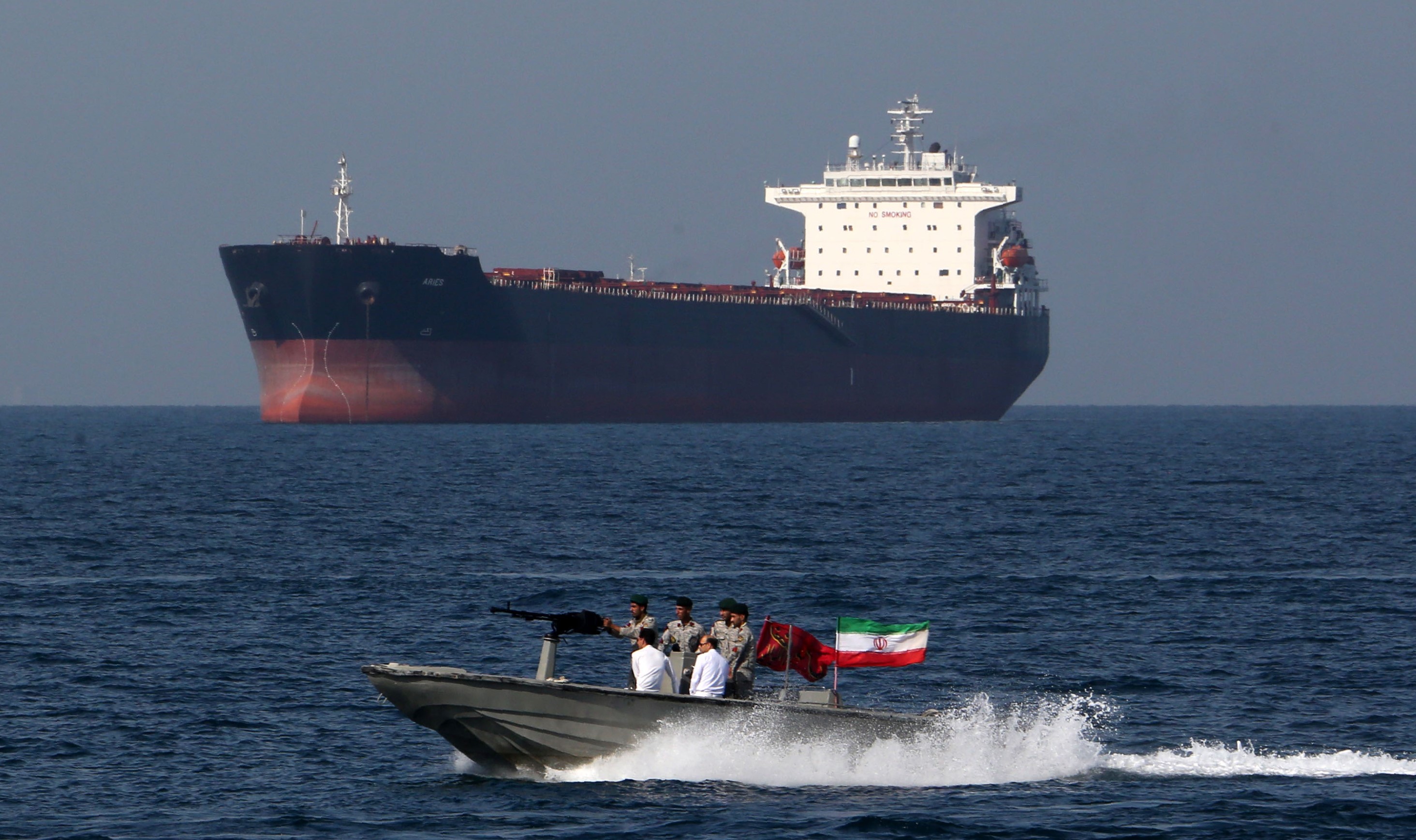 Iranian soldiers take part in the "National Persian Gulf day" in the Strait of Hormuz, on 30 April (AFP)