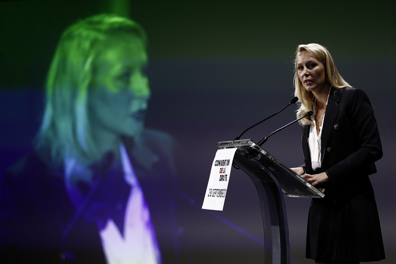 Marion Maréchal prononce un discours lors de la Convention de la droite à Paris, le 28 septembre 2019 (AFP)