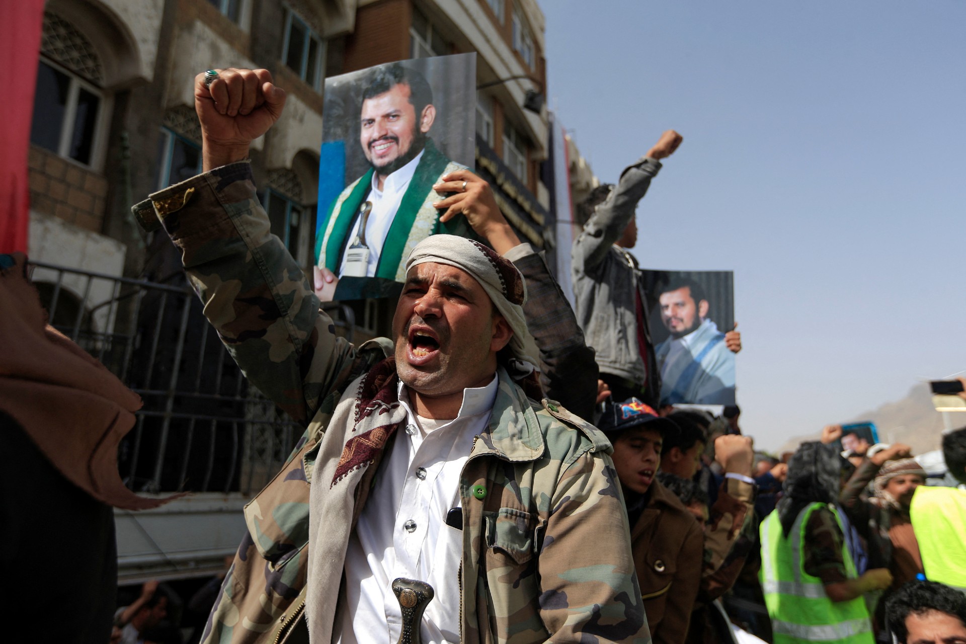 Supporters of Yemen's Houthis at a rally in Sanaa on 3 June 3, a day after the country's warring parties agreed to renew the ceasefire (AFP)