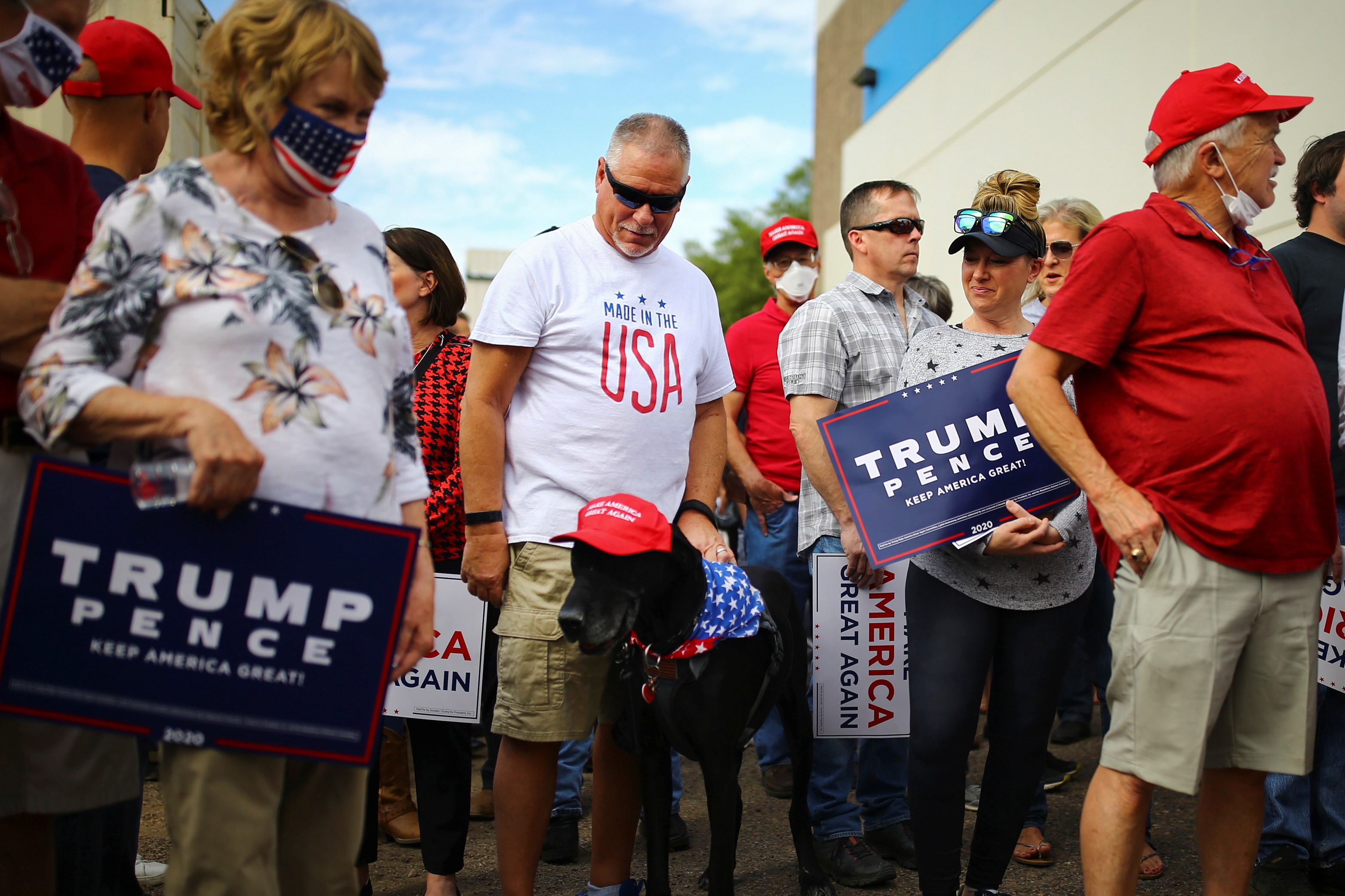 Supporters arrive to take part in a campaign rally from Donald Trump Jr for U.S. President Donald Trump ahead of Election Day in Scottsdale, Arizona, U.S., November 2, 2020