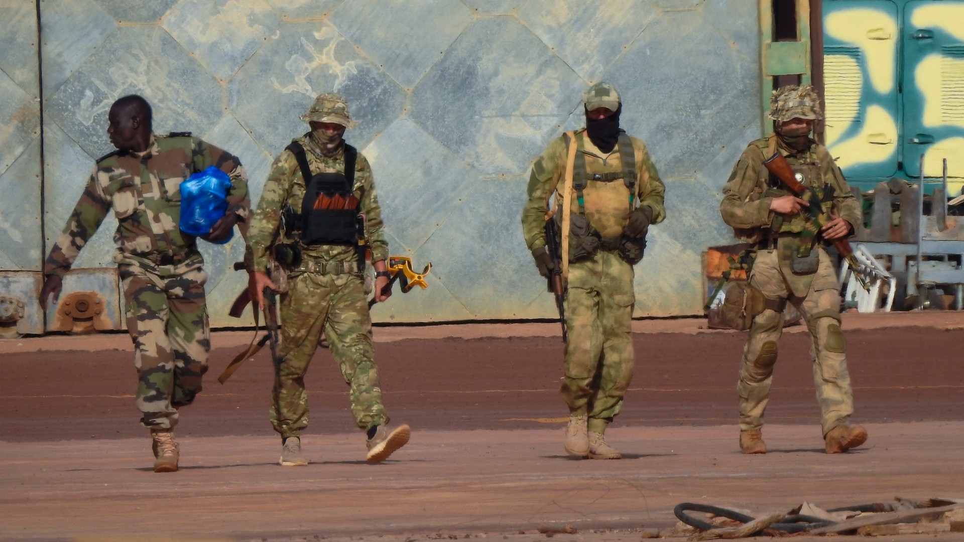 Des combattants de Wagner dans le nord du Mali (AP)