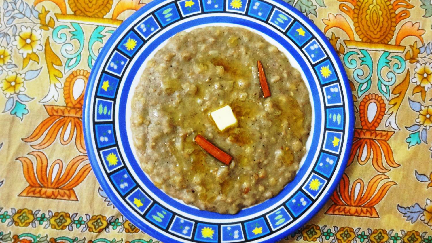 A slow-cooked wheat dish that resembles porridge in its consistency (Wikimedia/CC)