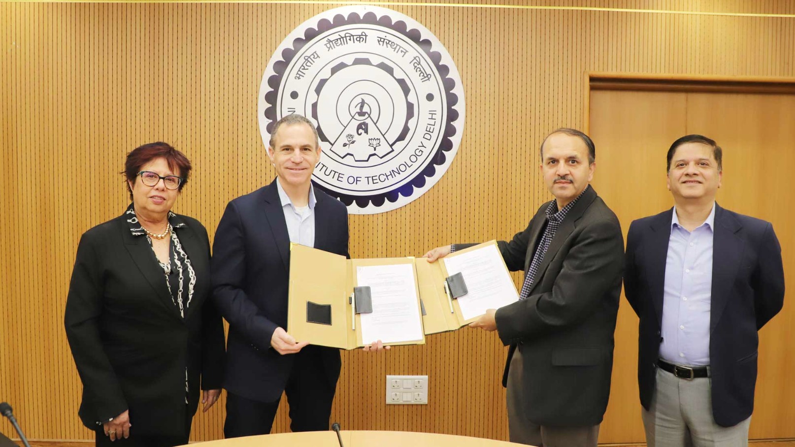 srael Aerospace Industries (IAI) has signed its first ever CSR agreement with the prestigious Indian Institute of Technology Delhi (IIT Delhi) to collaborate on applied research (IIT)