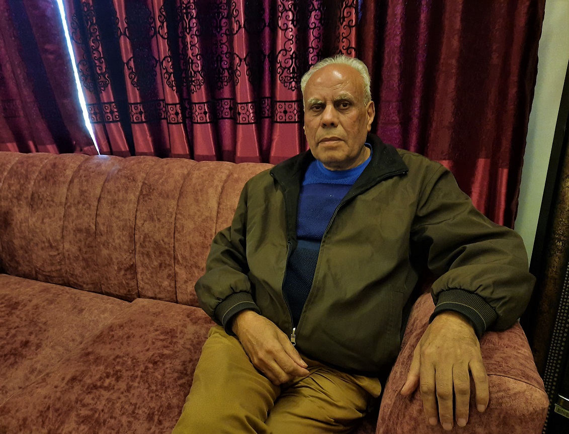 Jumaa Bahbahani dans l’appartement de son fils à Amman, le 24 novembre 2021 (MEEClothilde Mraffko)