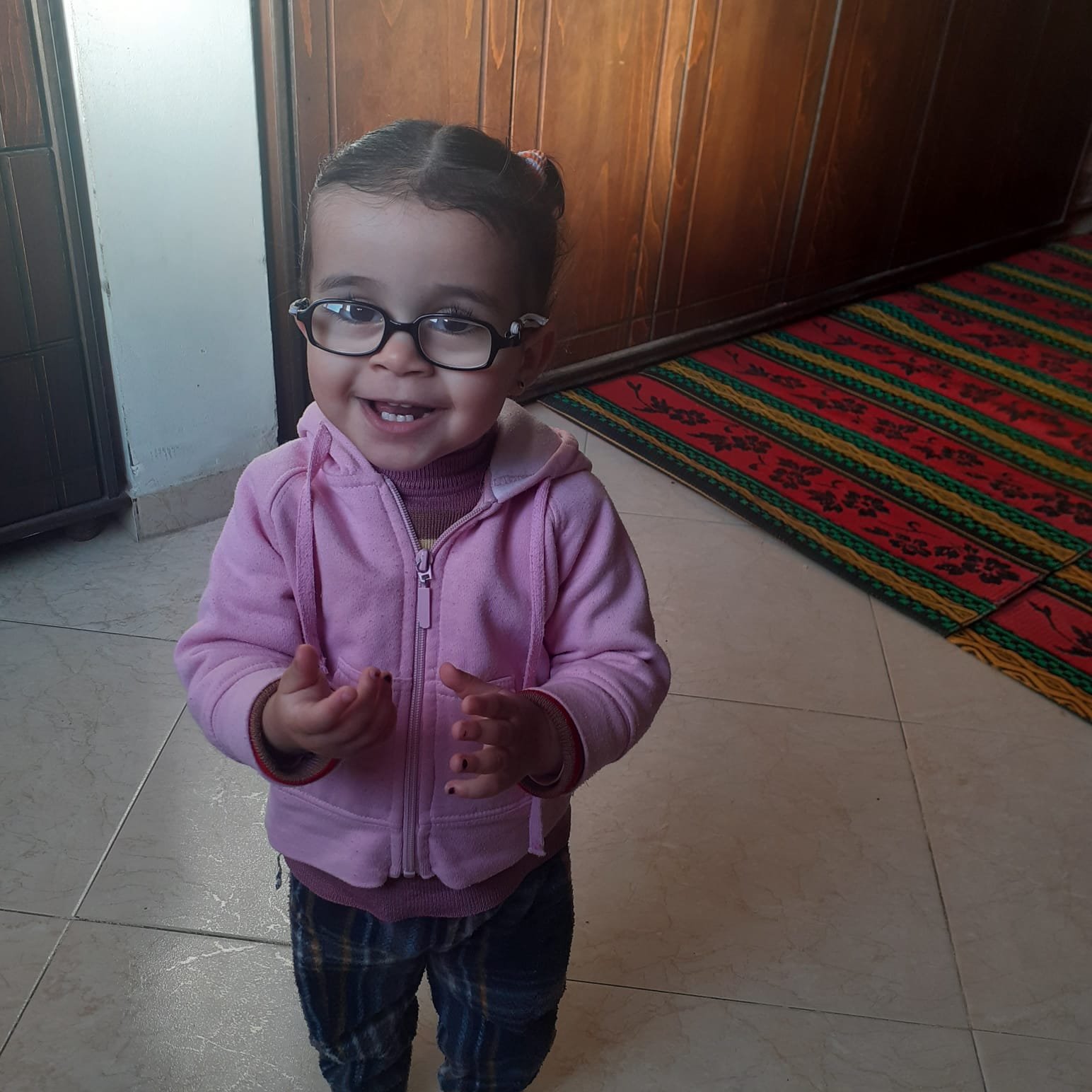 Nagham Salha (3 ans) est morte avec ses parents Iyad et Amany dans une frappe israélienne sur leur maison (MEE/Ahmed Al-Sammak) 