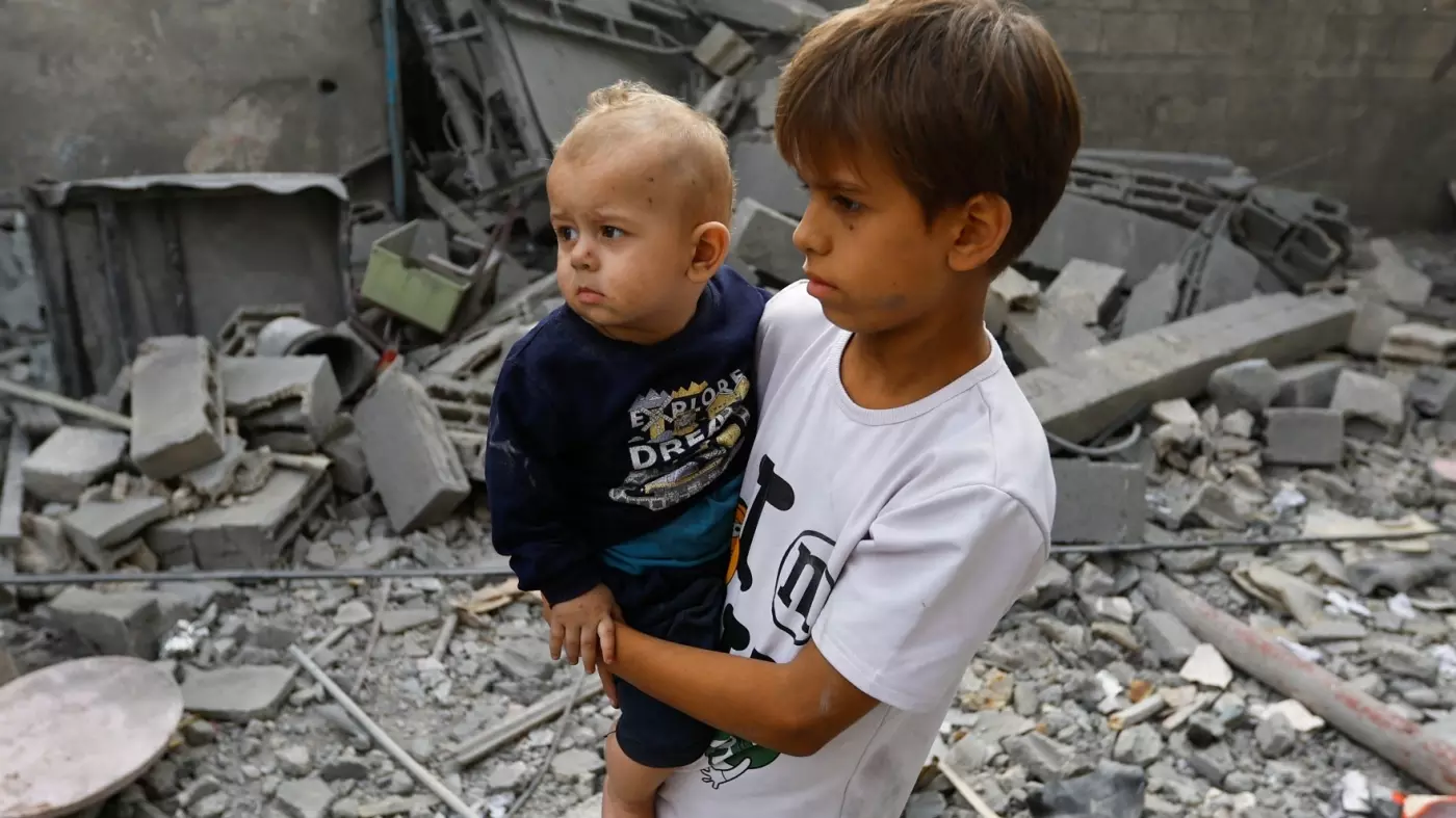 palestinian children rubble gaza