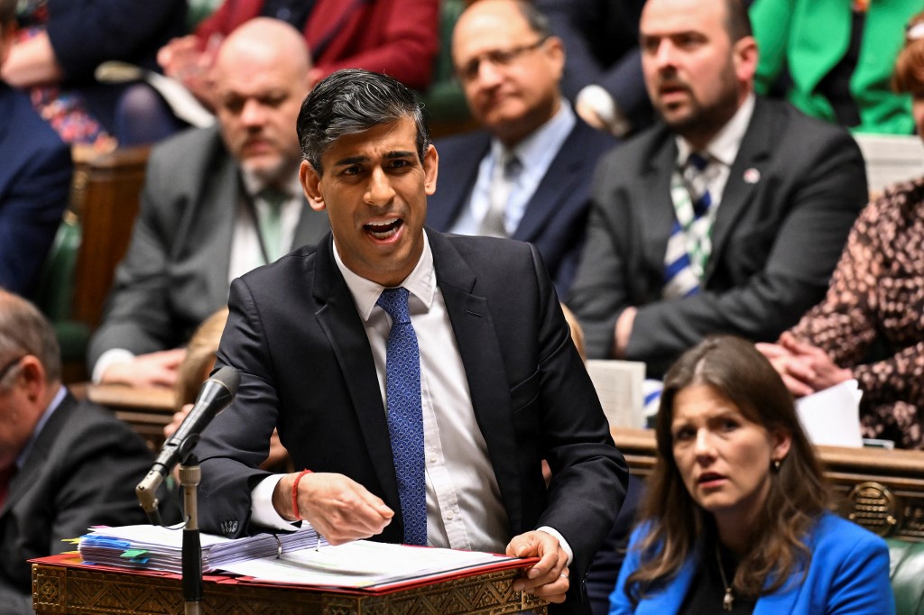 Britain's Prime Minister Rishi Sunak speaks during the weekly Prime Minister's Questions in the House of Commons, 21 February 2024 (Jessica Taylor /AFP)