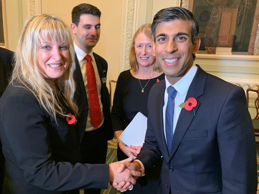 Board of Deputies President Marie van der Zyl (L) and British Prime Minister Rishi Sunak at an event marking two years of the Abraham Accords on 2 November 2022 (Twitter)