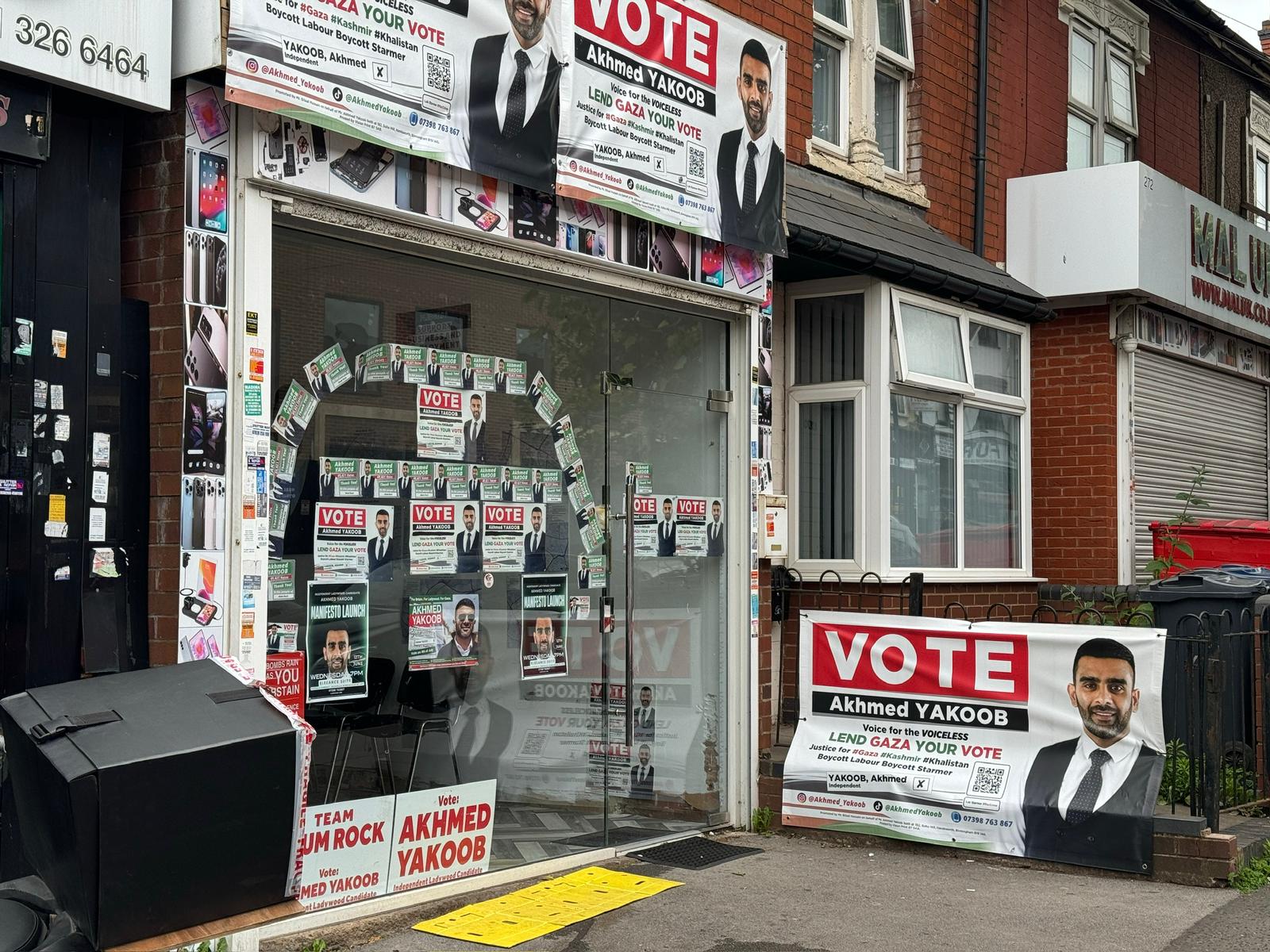 Akhmed Yakoob's campaign headquarters is based on Alum Rock road in Birmingham's Ladywood constituency (MEE/Areeb Ullah)