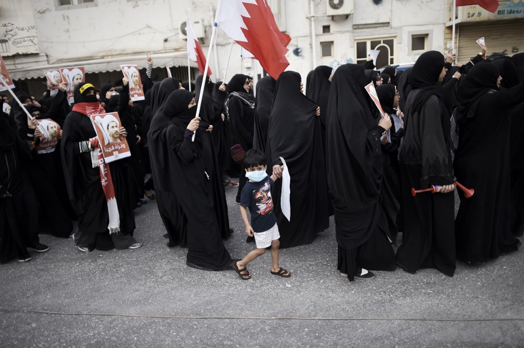 Bahraini protesters mark the fourth anniversary of the Arab Spring uprising in 2015 (AFP)