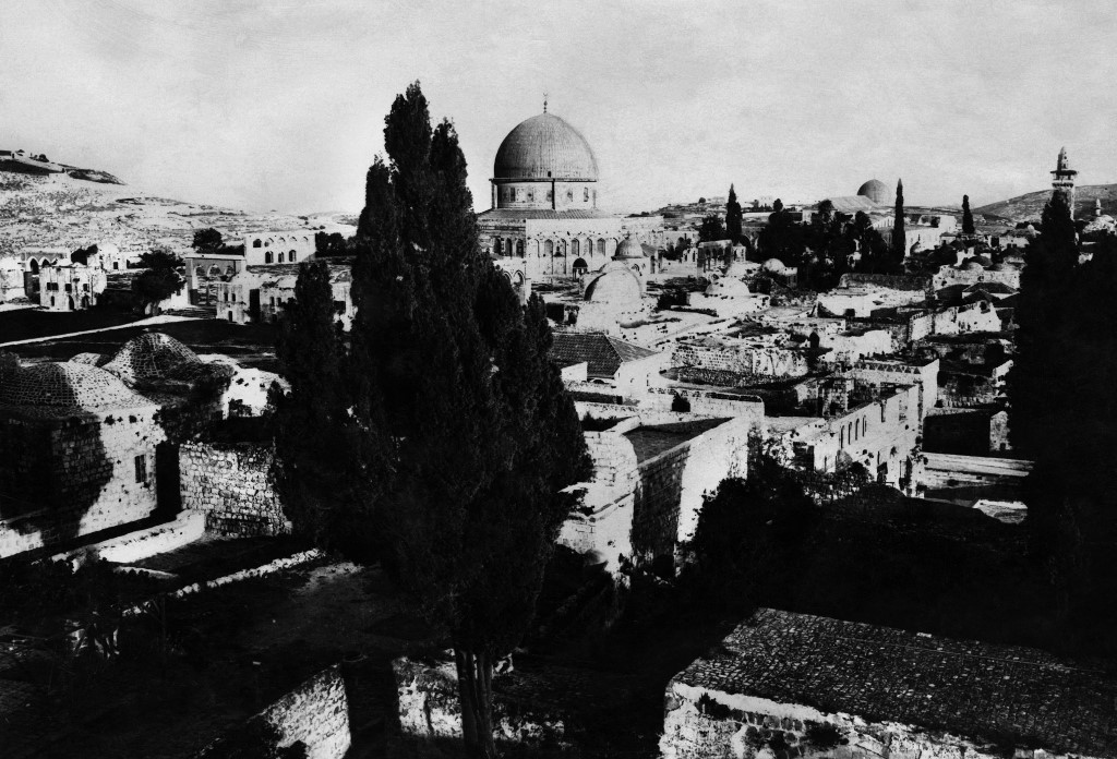 Photo non datée d’une perspective de la vieille ville de Jérusalem avec le dôme du Rocher en arrière-plan (AFP)