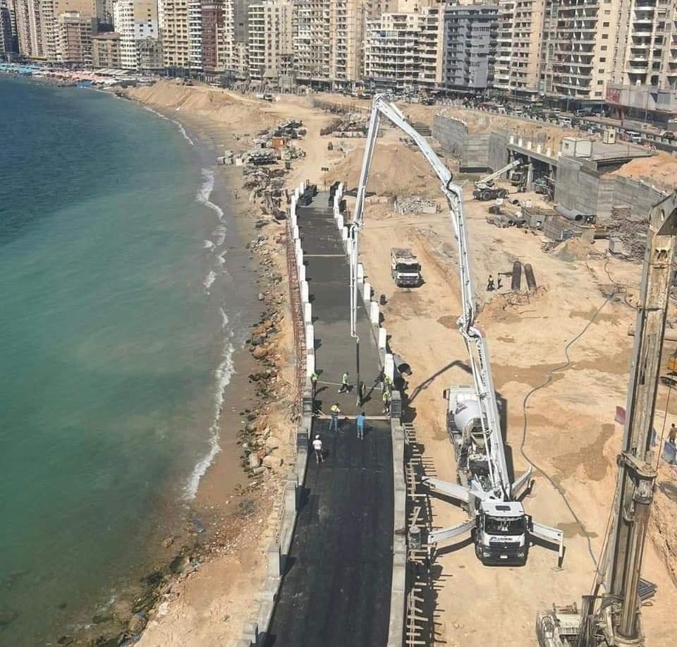 Photo des travaux de construction sur le pont Sadate, en juillet 2022 (Twitter)