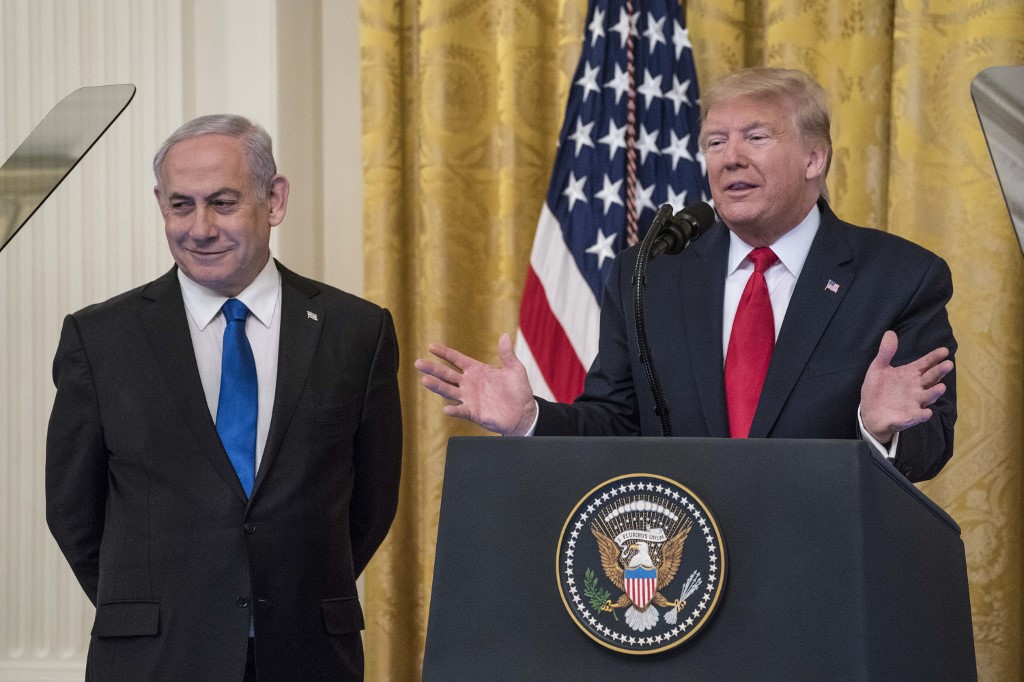 US President Donald Trump and Israel's Prime Minister Benjamin Netanyahu's on 28 January (Reuters)