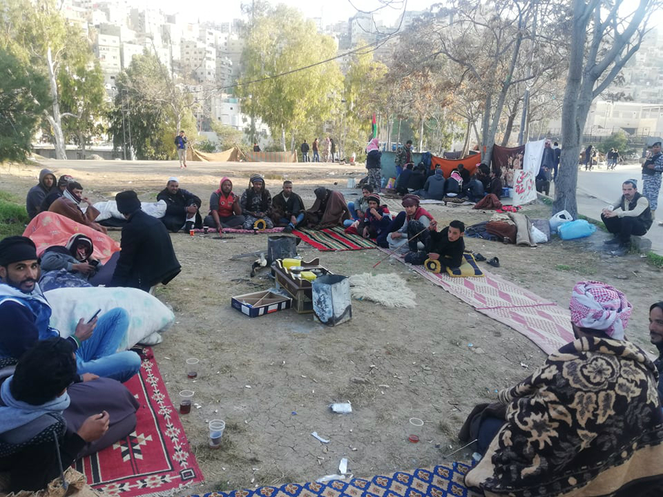 Around 900 unemployed Jordanians have been sleeping on the street outside the Royal Court for more than three weeks (MEE/Mohammad Ersan)