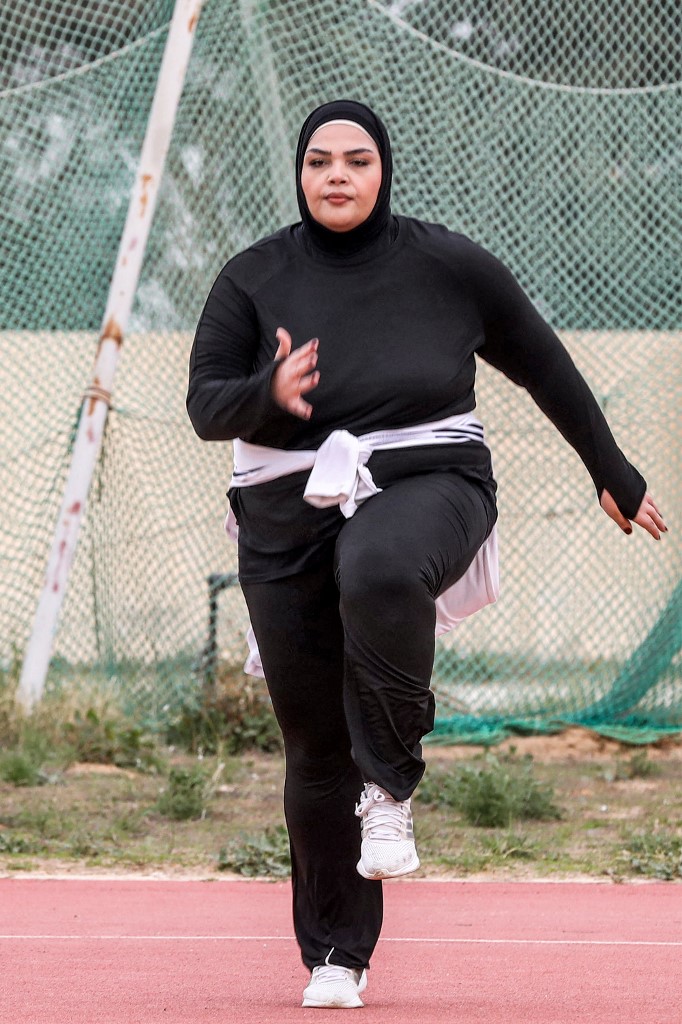 Déjà enfant, Retaj al-Sayeh était douée pour cette discipline qui nécessite force, technique et endurance et qui est très peu populaire parmi les filles de son âge (AFP/Mahmud Turkia)