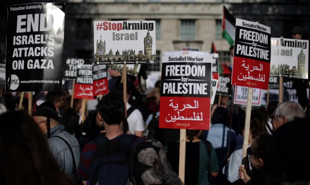 Pro-Palestine demonstrators protest in central London in 2018 (AFP)