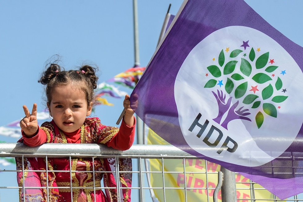 child with HDP flag
