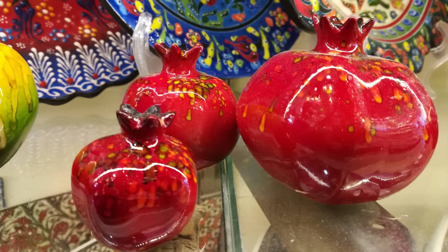 Pomegranates feature heavily in Turkish handicrafts (MEE/Indlieb Farazi Saber)