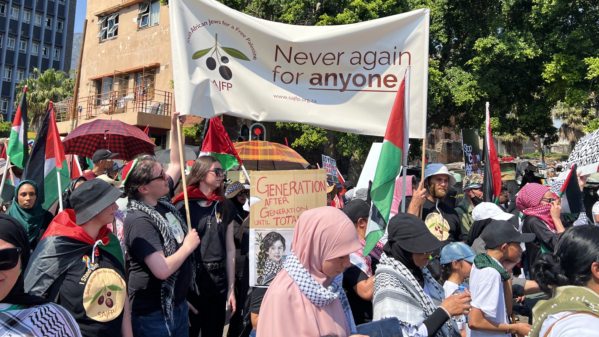 South Africa Jews protest for the end of war in Gaza in October 7, 2024 (Azad Essa/MEE)