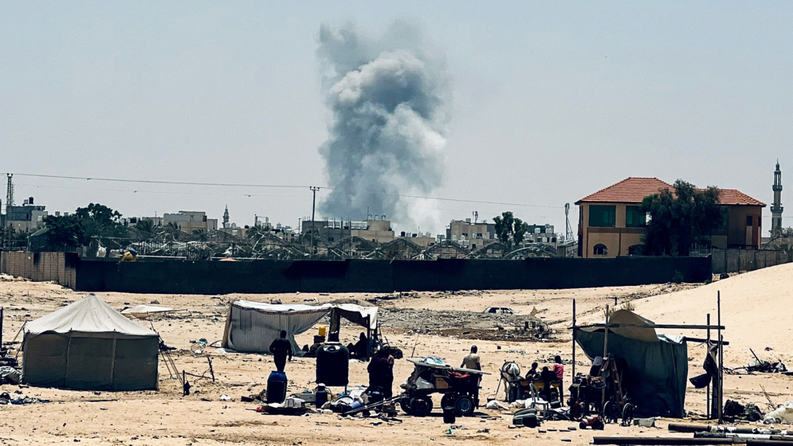 Smoke rises after an Israeli air strike on Rafah, southern Gaza Strip on 3 June 2024 (Reuters/Muath Al Hams)