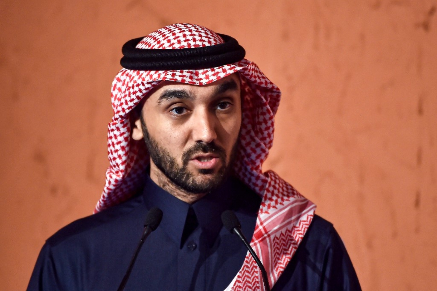 De Faisal bin Fahd, fils aîné du roi Fahd, à Abdelaziz ben Turki al-Fayçal (en photo), élu par acclamation le 17 juin, l’UAFA n’est jamais sortie du giron saoudien (Twitter/Fayez Nureldine)