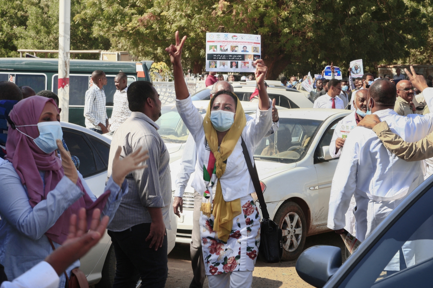 Dozens of Sudanese doctors demonstrate