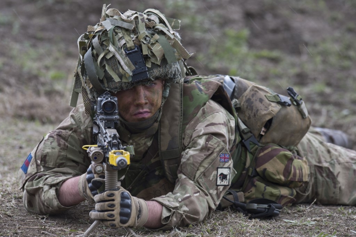 Un soldat de l’OTAN pendant un exercice militaire en Roumanie, le 21 avril 2015 (AFP/Daniel Mihailescu)