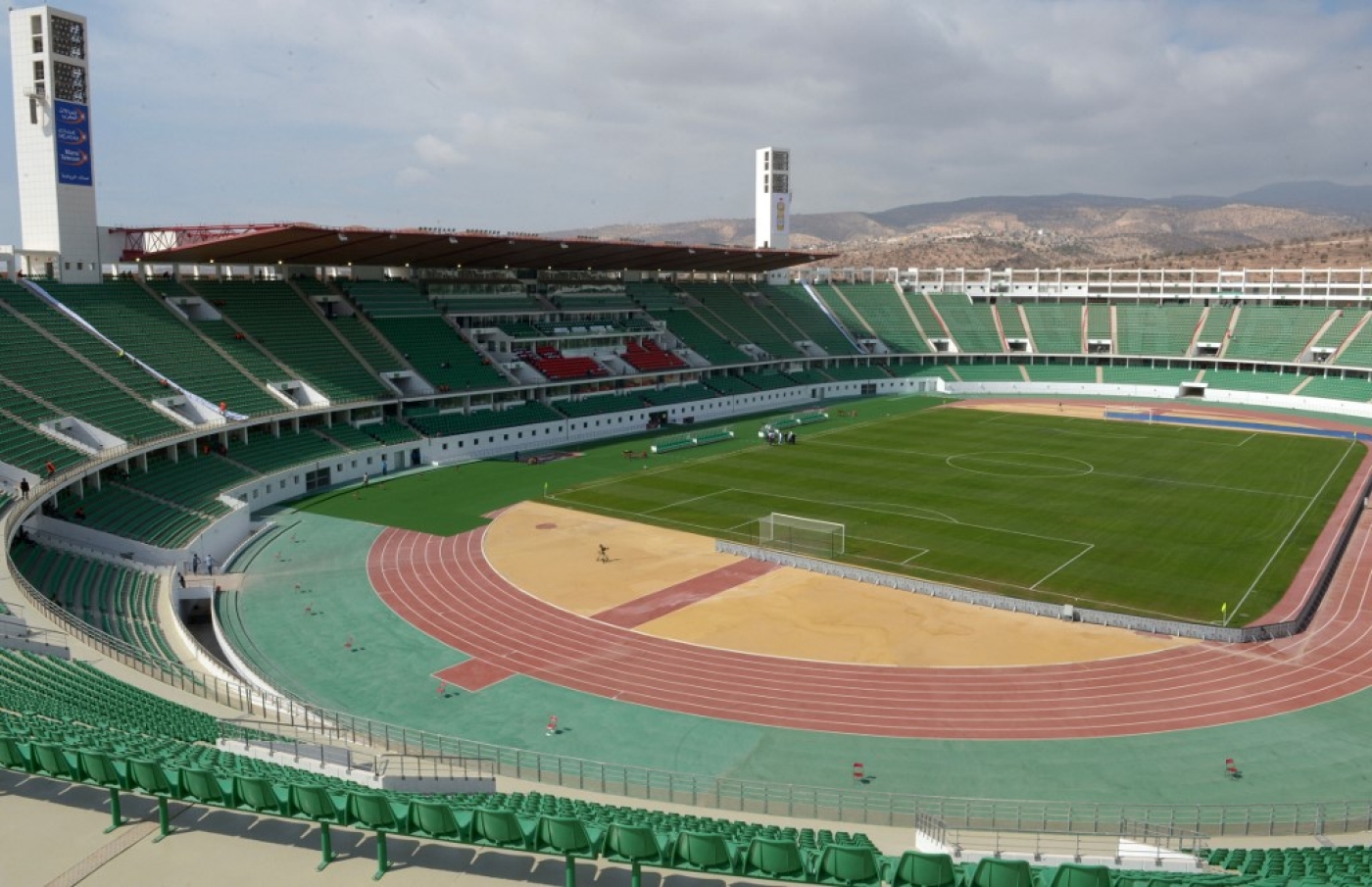 Certaines sélections africaines sont toujours obligées d’évoluer en dehors de leurs terres et ont majoritairement opté pour le Maroc (stade d’Agadir en photo), à l’image du Burkina Faso et de Djibouti (AFP/Fadel Senna)