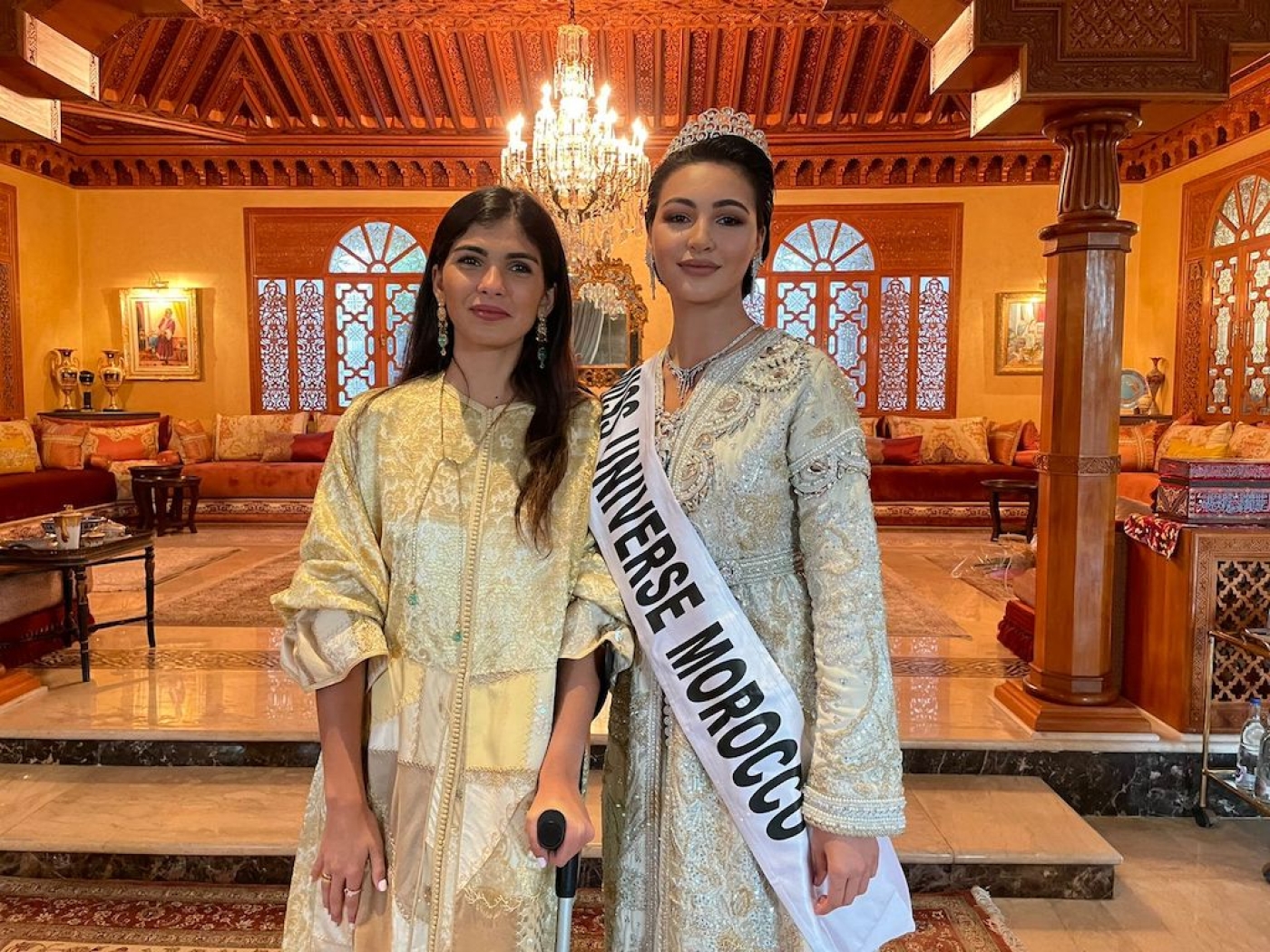 Miss Maroc Kawtar Benhamila (à droite) aux côtés de l’ex-tenante du titre qui a déclaré forfait, Fatima-Zahra Khayat (Twitter)