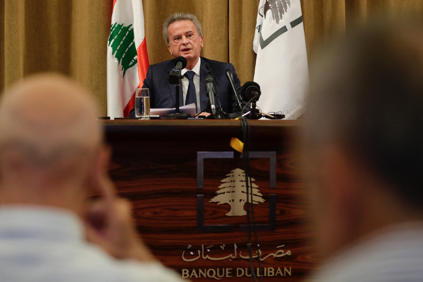 Le gouverneur de la Banque centrale du Liban, Riad Salamé, s’exprime lors d’une conférence de presse au siège de la banque à Beyrouth, le 11 novembre 2019 (AFP)