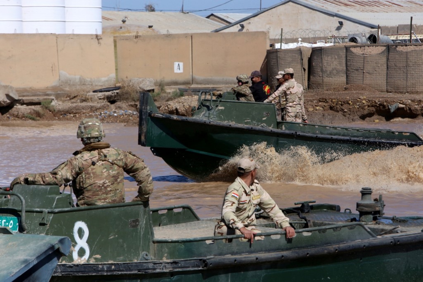 International coalition forces train Iraqi soldiers at the Taji camp, north of Baghdad in 2017.