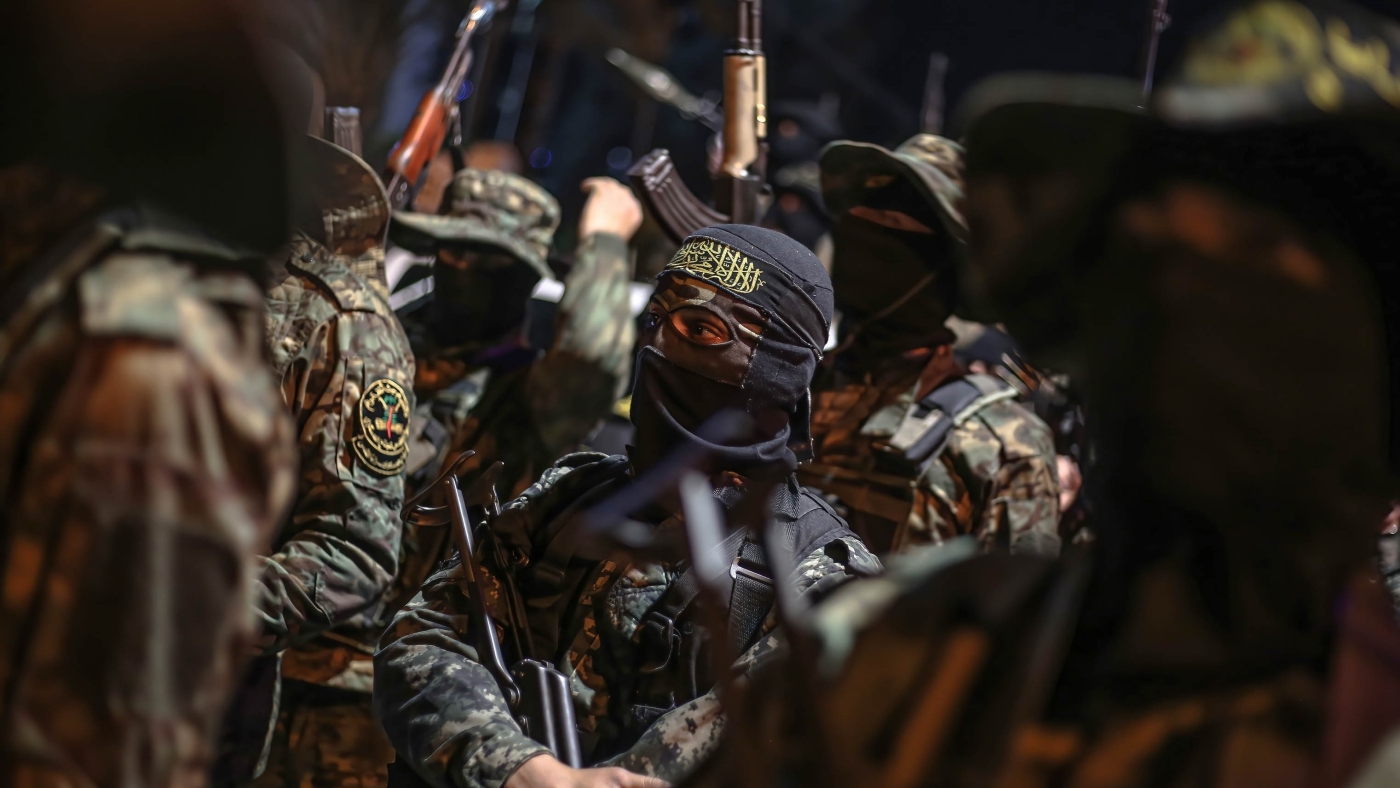  Un combattant palestinien des Brigades al-Qods, aile militaire du Jihad islamique, participe à une parade militaire dans le sud de la bande de Gaza (Reuters)