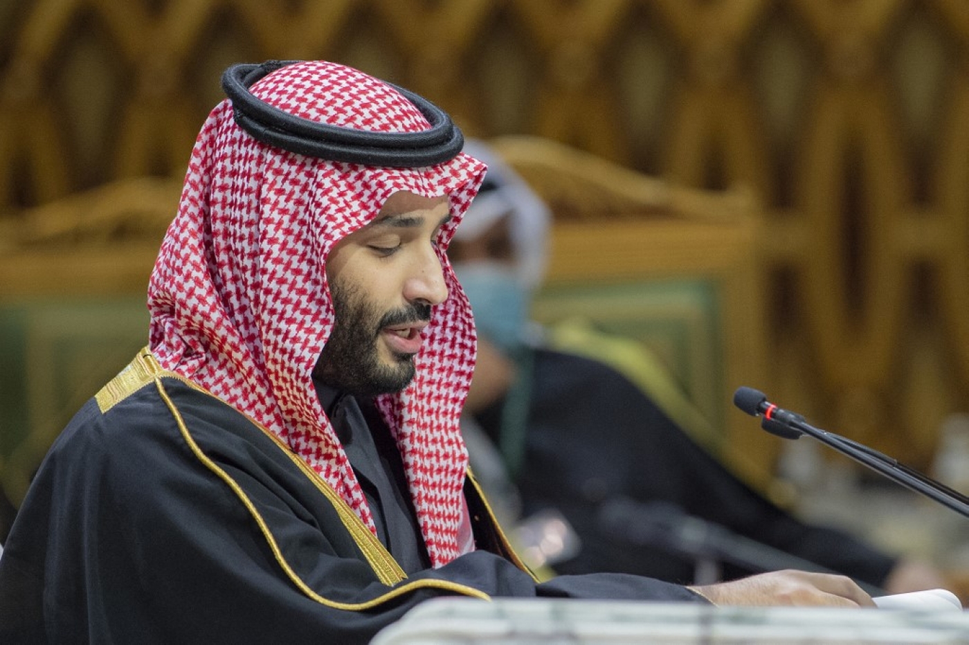 Le prince héritier saoudien Mohammed ben Salmane s’exprime à Riyad le 14 décembre 2021 (Bandar al-Jaloud/Palais royal saoudien/AFP)