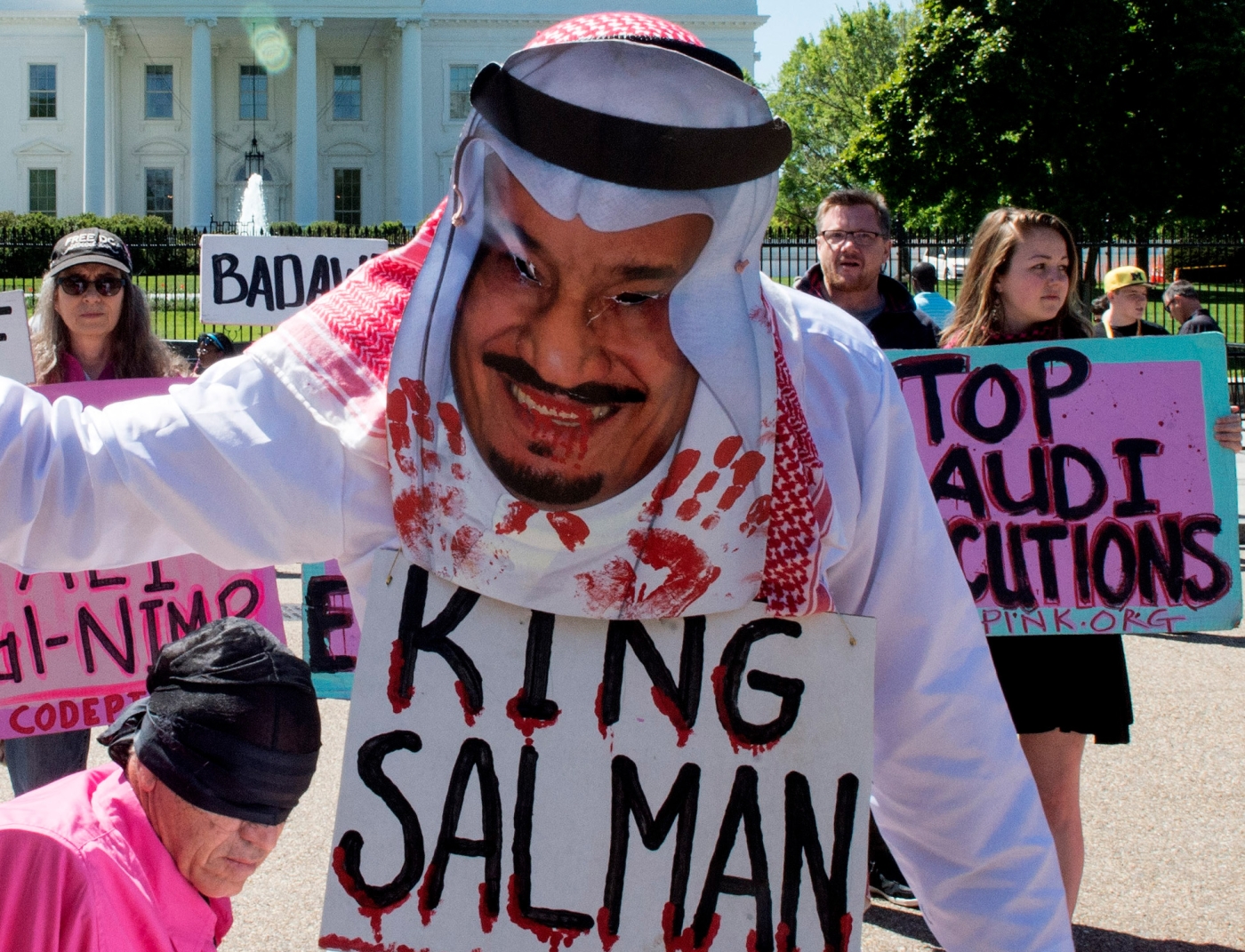 Demonstrators in Washington protest against Saudi children sentenced to death in the kingdom.
