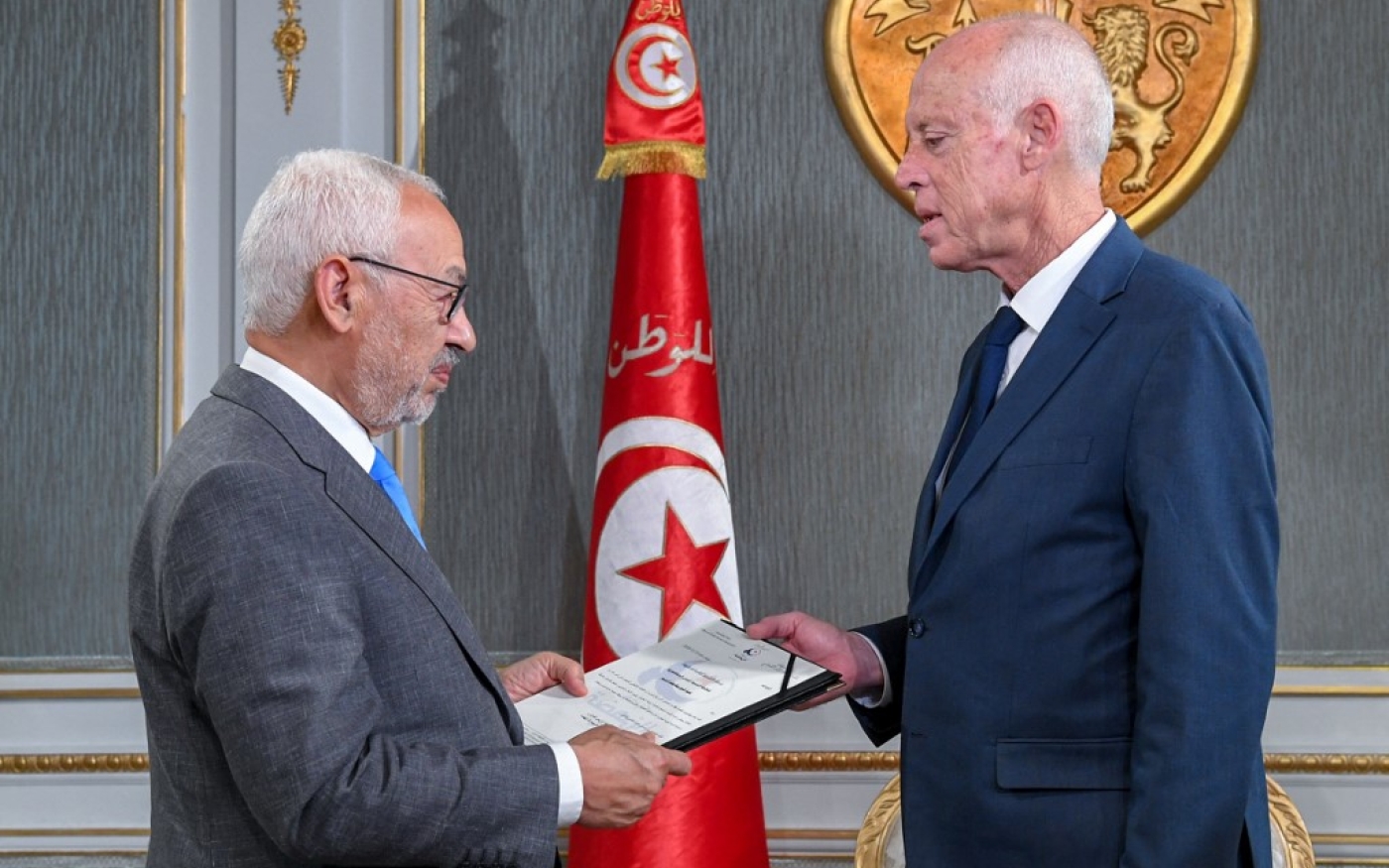 Kais Saied reçoit Rached Ghannouchi au palais présidentiel le 15 novembre 2019 (AFP)