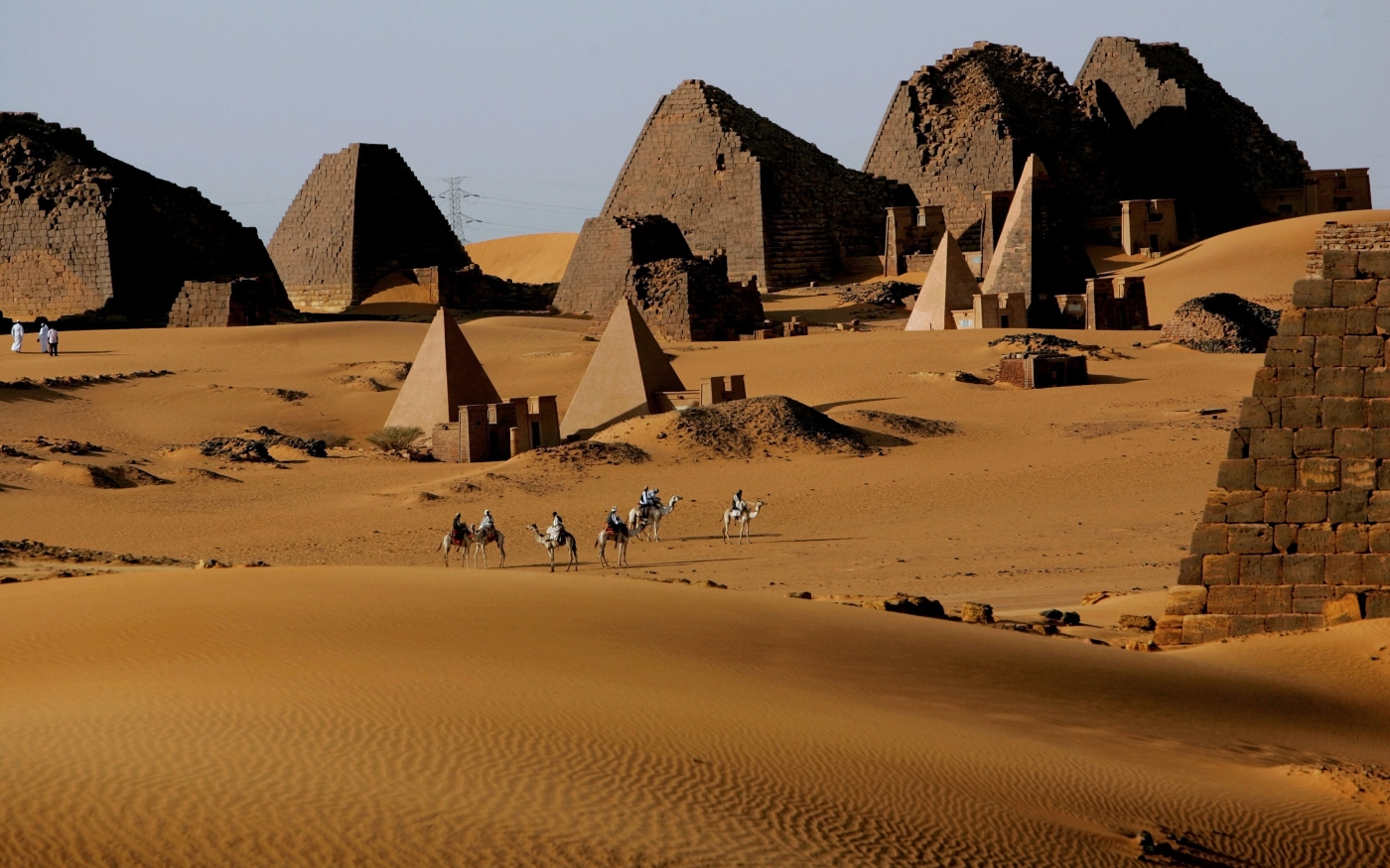 Le Soudan possède la plus forte concentration au monde de pyramides anciennes, dont beaucoup se trouvent dans la cité de Méroé (AFP)
