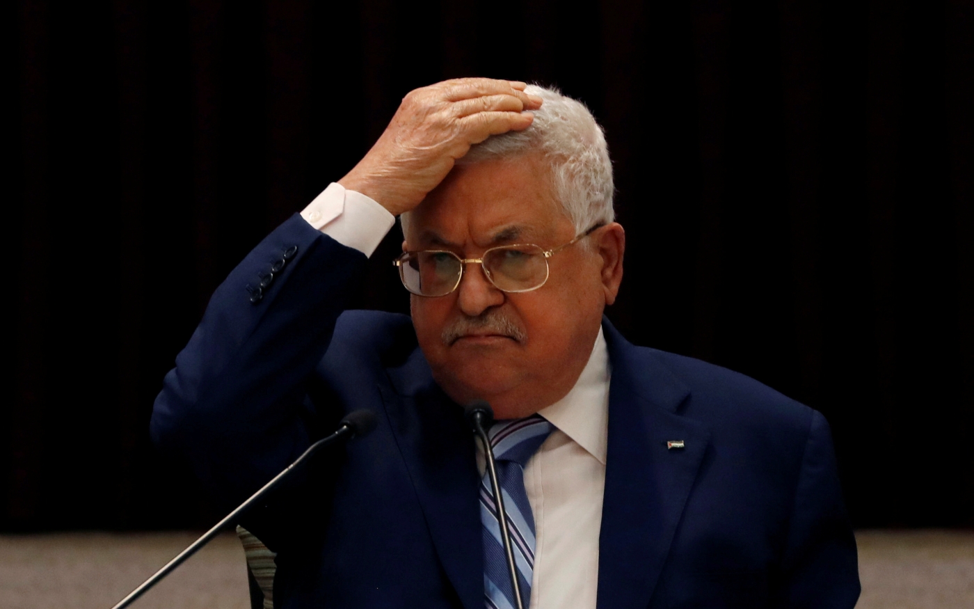 Selon Haniyeh, le président de l’AP Mahmoud Abbas s’est senti insulté par les Israéliens et les Américains (Reuters)