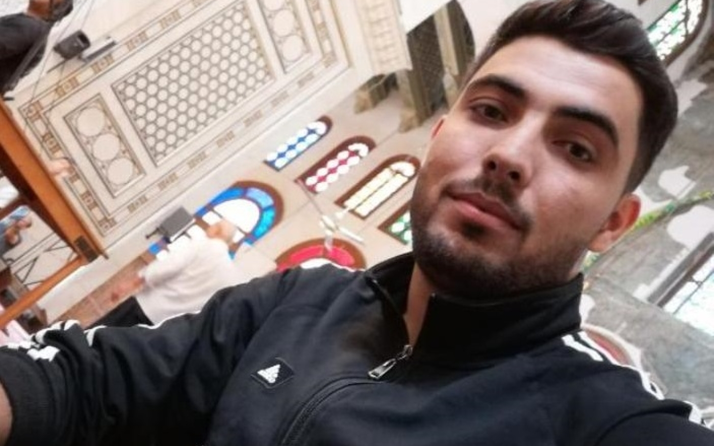 Ayman Obaeed, 24 ans, est décédé dans la double explosion de mardi dernier. Il avait fui la guerre en Syrie en 2016. Sa femme a accouché deux jours après sa mort (avec l’autorisation de sa famille)