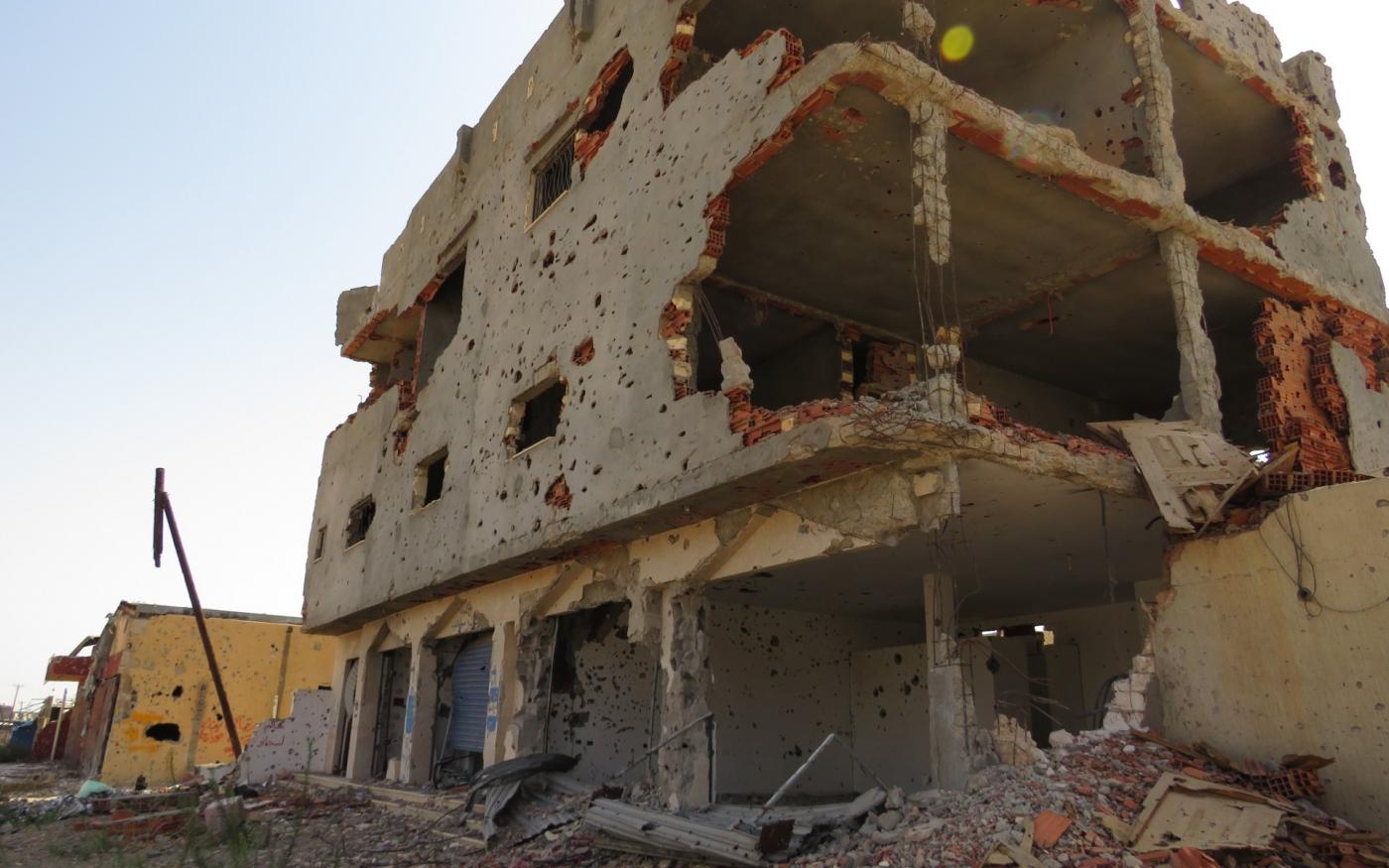 Ain Zara est l’un des quartiers de Tripoli les plus touchés par le conflit (MEE/Daniel Hilton)