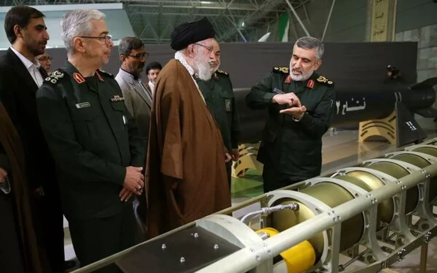 Iran's Supreme Leader Ali Khamenei inspects the new Fatteh-2 missile along with military commanders (Ir.leader)