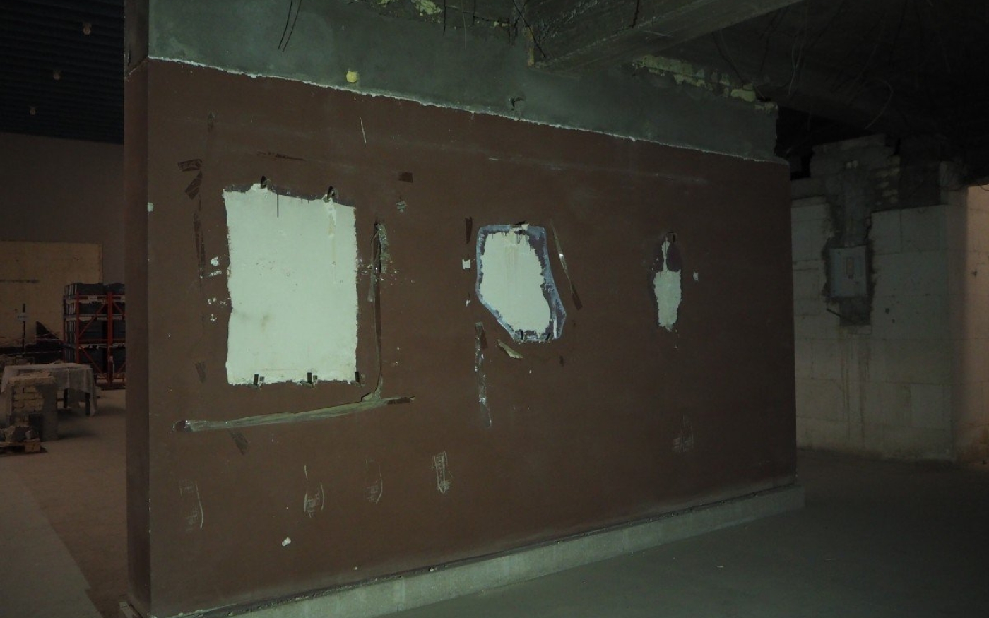 L’EI a pillé le musée de Mossoul, laissant les murs vides de leurs anciennes œuvres. Peu ont été retrouvées (MEE/Tom Westcott)