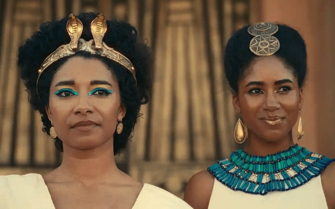 Cléopâtre, l’un des personnages les plus légendaires de l’histoire d’Égypte, fait l’objet de fréquentes représentations artistiques (Netflix)