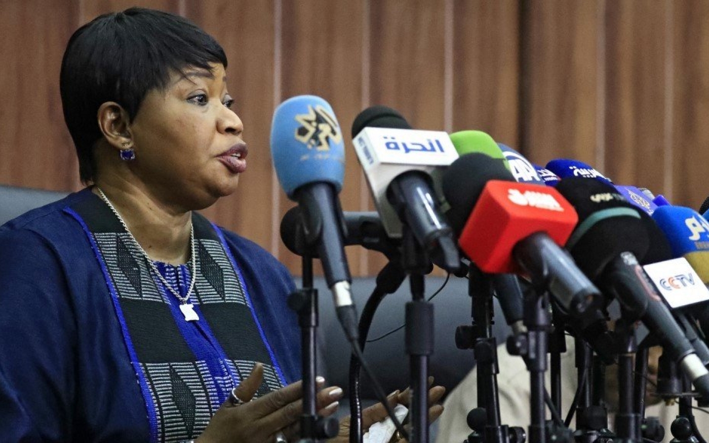 Fatou Bensouda, alors procureure en chef de la Cour pénale internationale, s’exprime à Khartoum le 2 juin 2021 (AFP)
