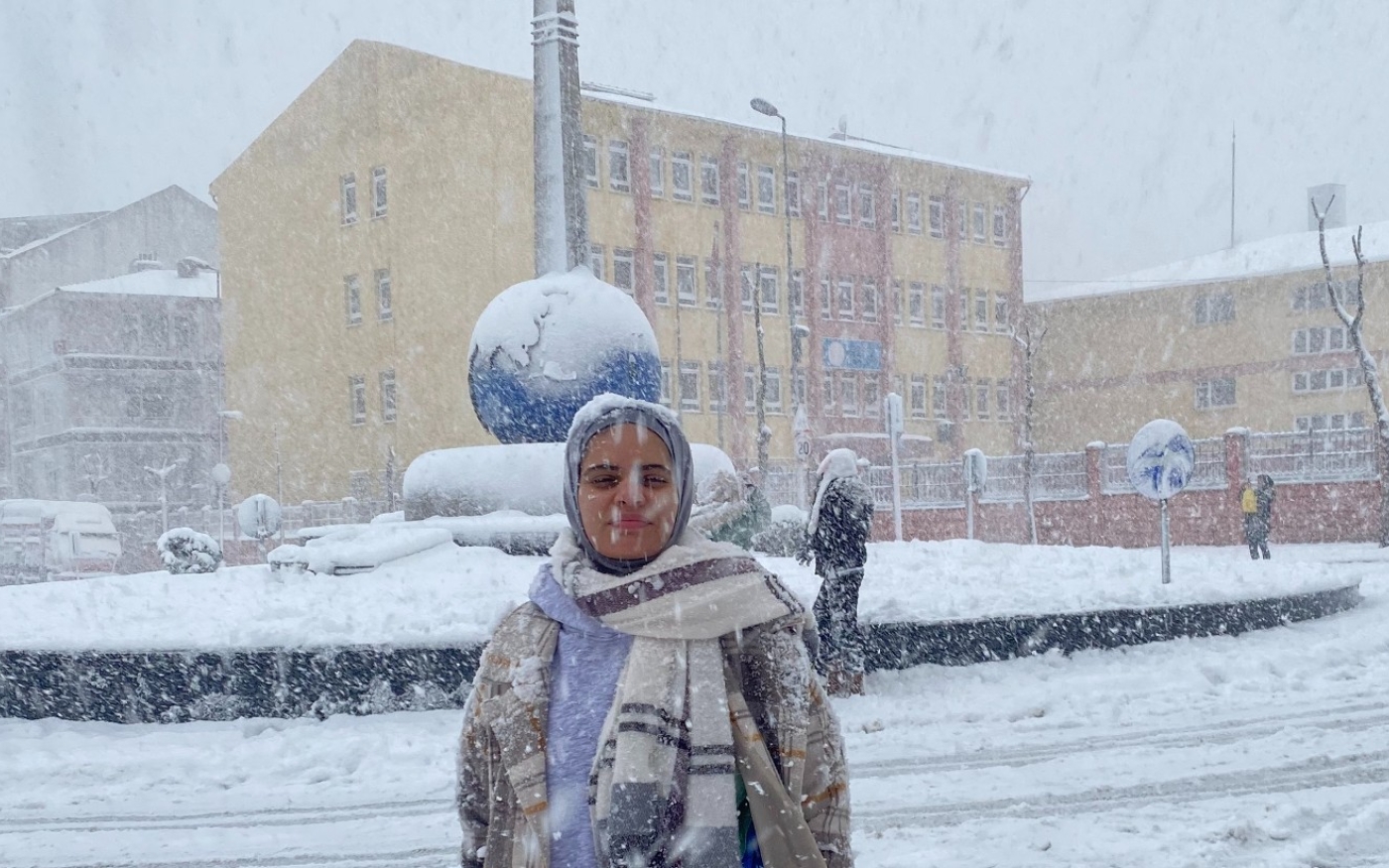 Somaya Abdelrahman brave la neige à Istanbul, en janvier 2022 (Somaya Abdelrahman)