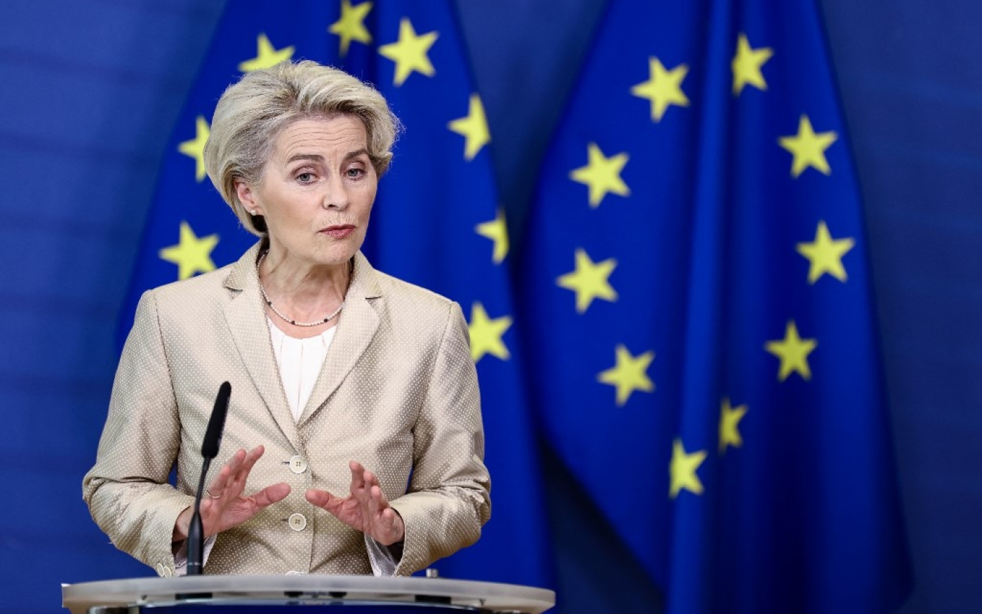 La présidente de la Commission européenne Ursula von der Leyen s’exprime à Bruxelles, le 28 septembre 2022 (AFP)