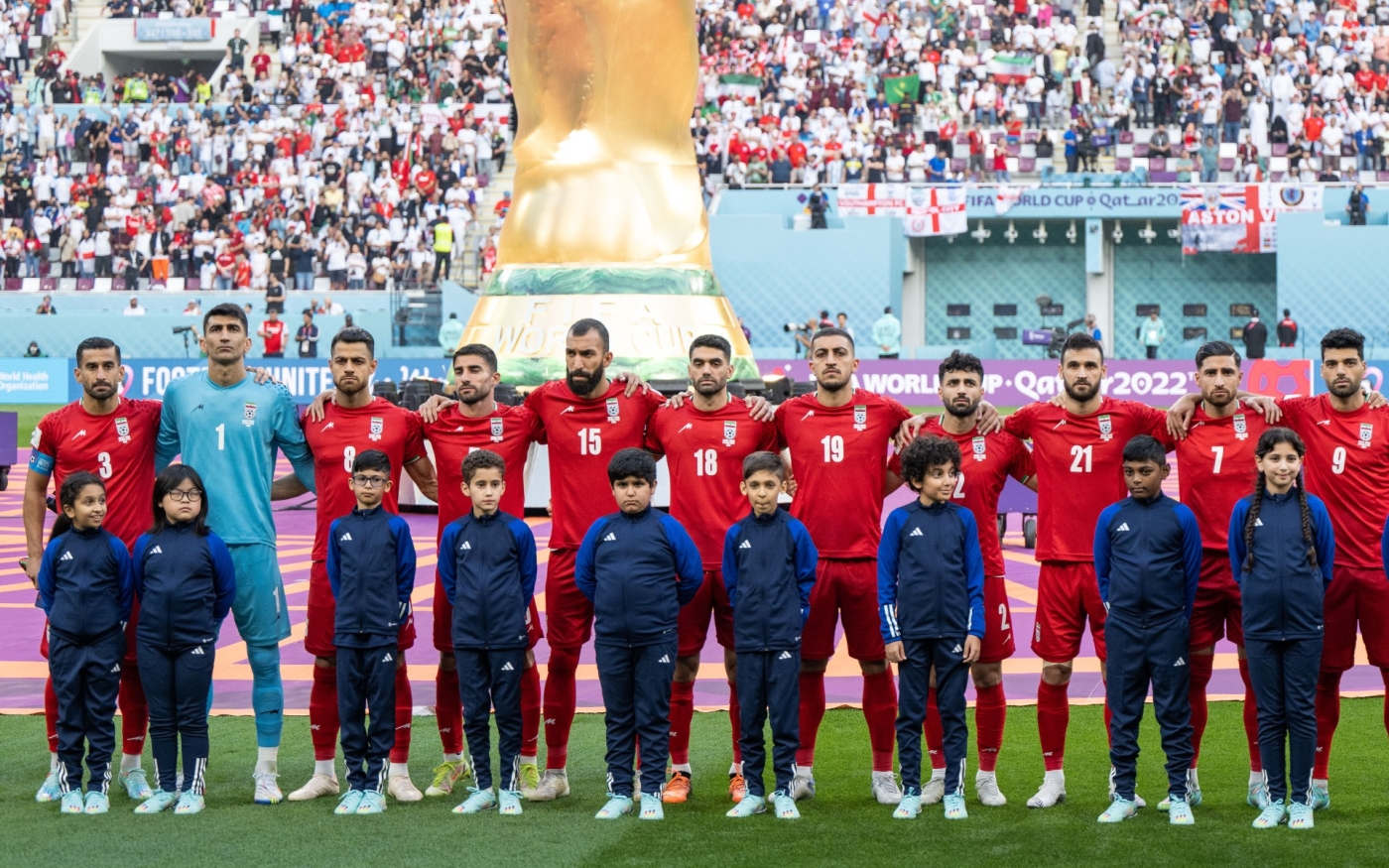 Le 21 novembre, les joueurs iraniens ont choisi de ne pas chanter leur hymne national avant leur match contre l’Angleterre (Reuters)