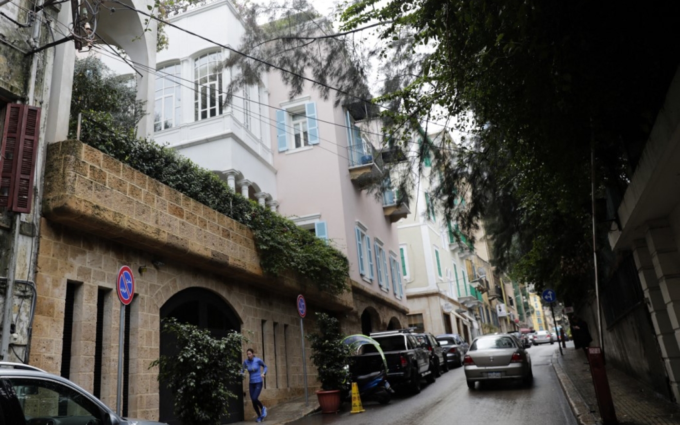 Cette photo prise le 31 décembre 2019 montre une maison identifiée par des documents judiciaires comme appartenant à Carlos Ghosn dans un quartier huppé de Beyrouth (AFP/Anwar Amro)