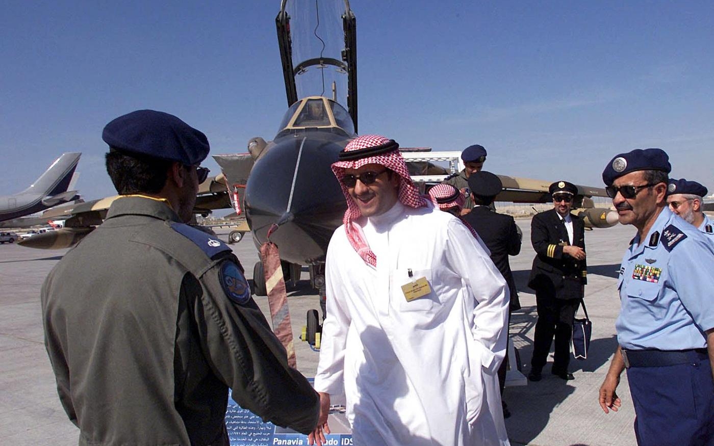 Le prince saoudien Sultan ben Salmane ben Abdelaziz al-Saoud est devenu le premier Arabe à voyager dans l’espace grâce au programme de lancement de la navette spatiale Discovery de la NASA  (AFP)