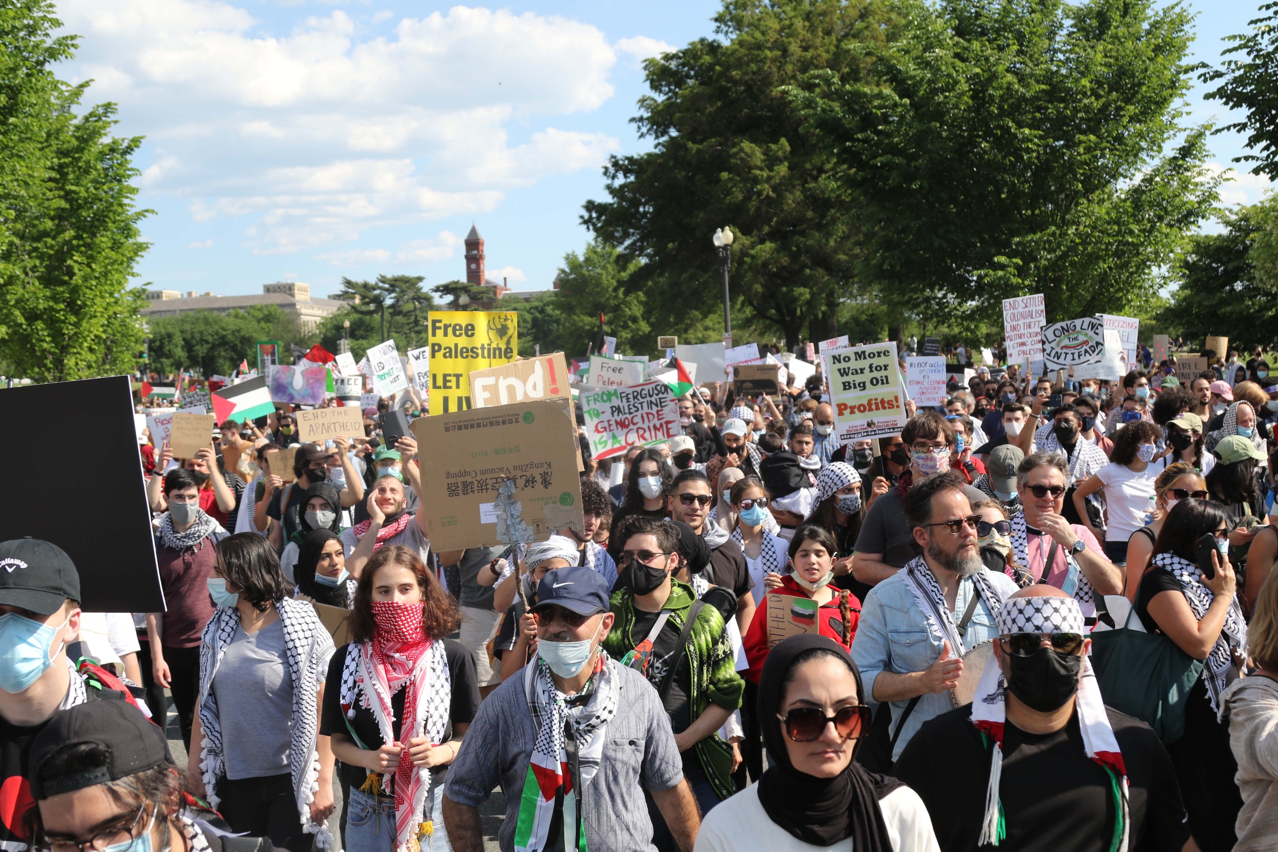 More than a thousand protesters arrived in Washington on Saturday to demonstrate in solidarity with Palestinians in the West Bank and Gaza.
